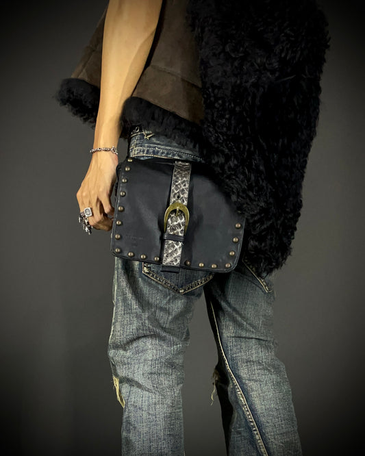 Tornado Mart Snake Buckle Waist Bag