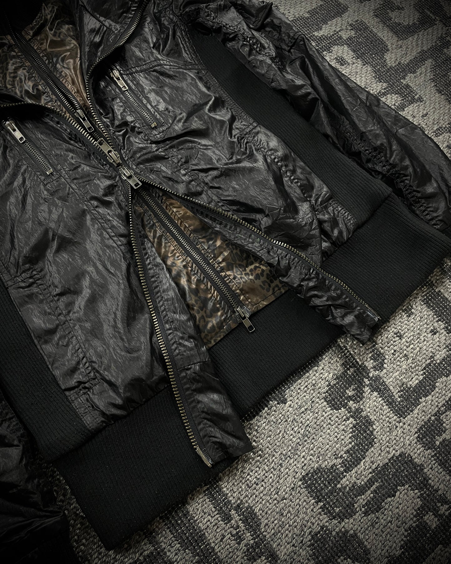 LA GATE Leopard Layered Hidden Hood