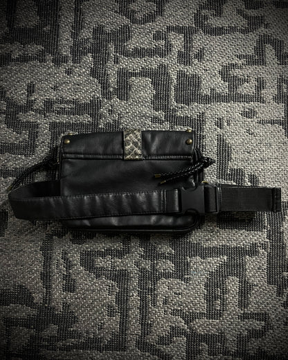 Tornado Mart Snake Buckle Waist Bag