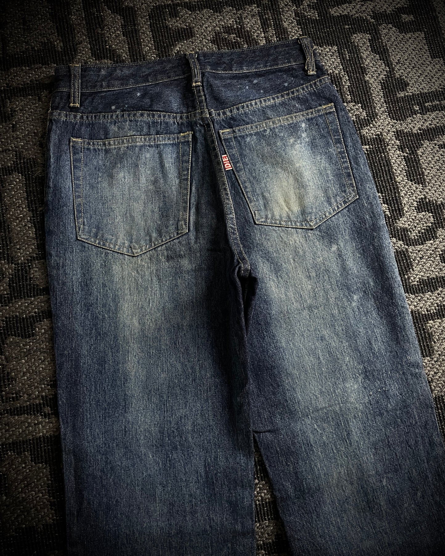 H.Naoto+Die Skull Poem Print Slim Straight Jeans